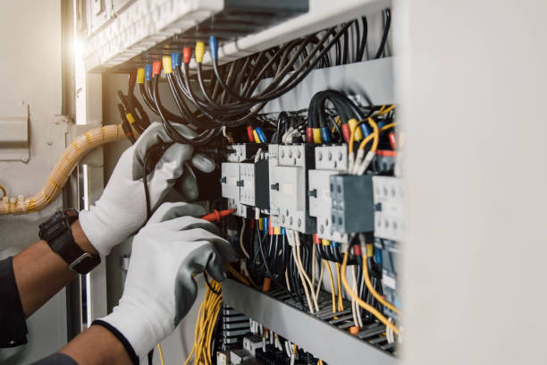 Best Licensed Electrician  in North Manchester, IN